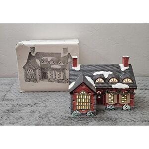 Department 56 Stonehurst House Original Snow Village #5140-3 Handpainted Ceramic